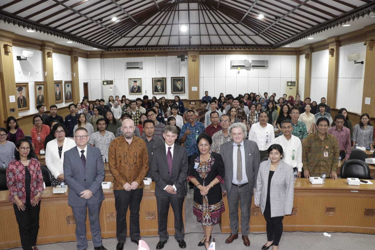 Kunjungan dan Kuliah Tamu dari Kedubes UK Jakarta